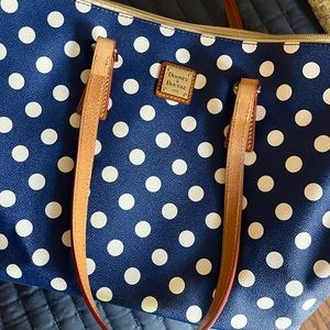 Dooney & Bourke Tote